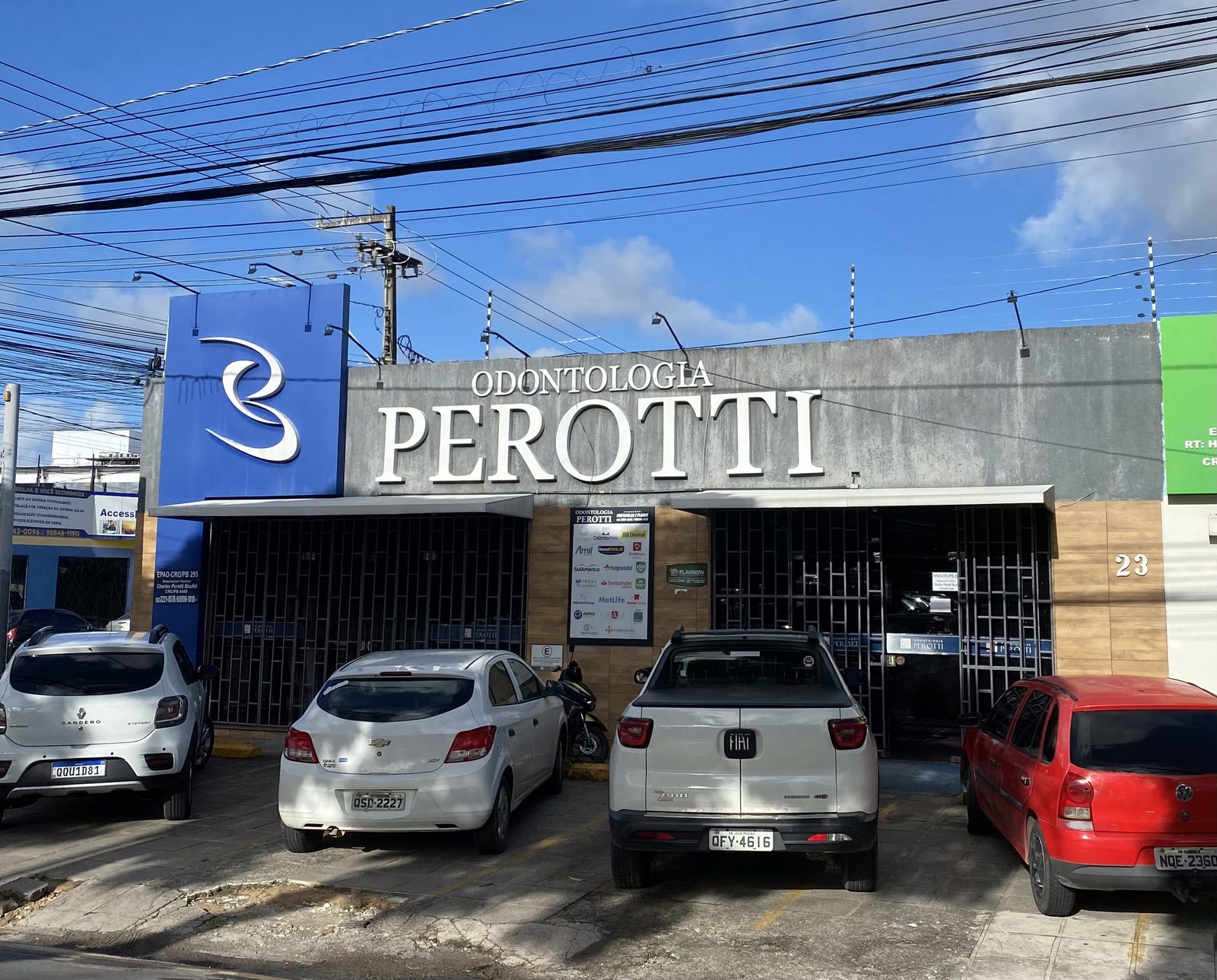 Fachada da Odontologia Perotti